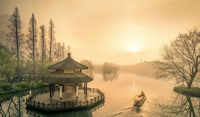 中國詩人的邀請函 現(xiàn)代人是寫不出來的！